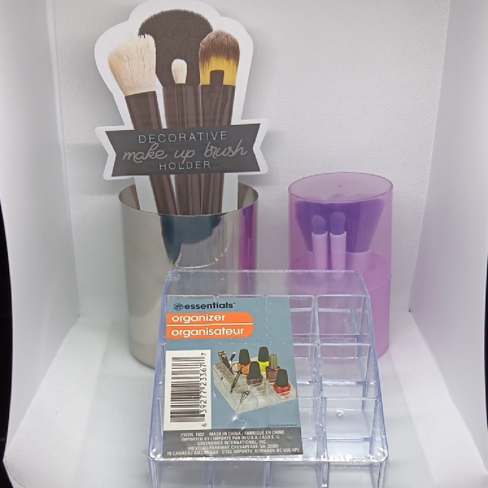 Lot Of 3 Makeup Holders Brushes For Women New